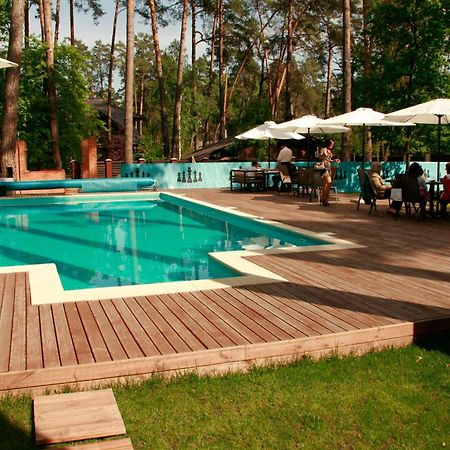 Viktoria Park Hotel Buča Esterno foto