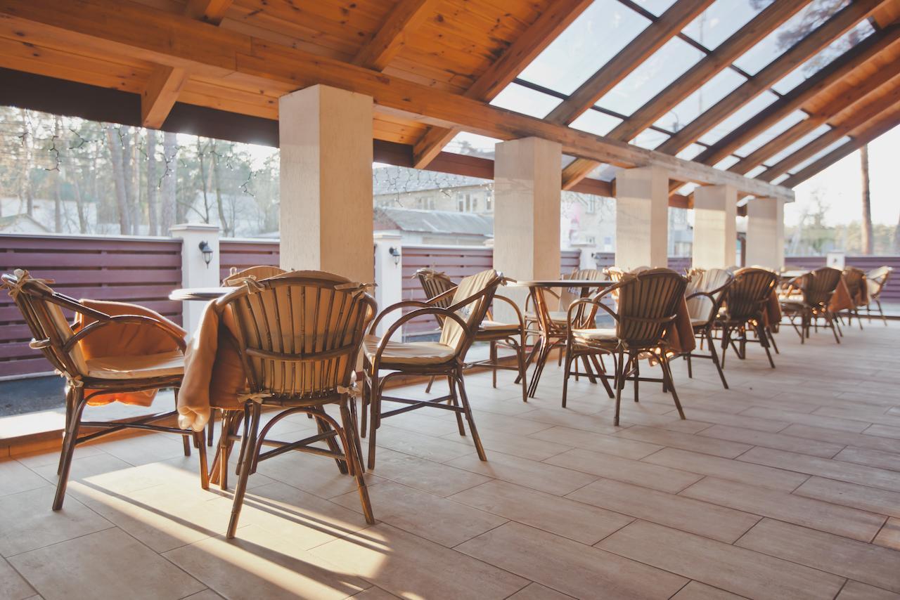 Viktoria Park Hotel Buča Esterno foto