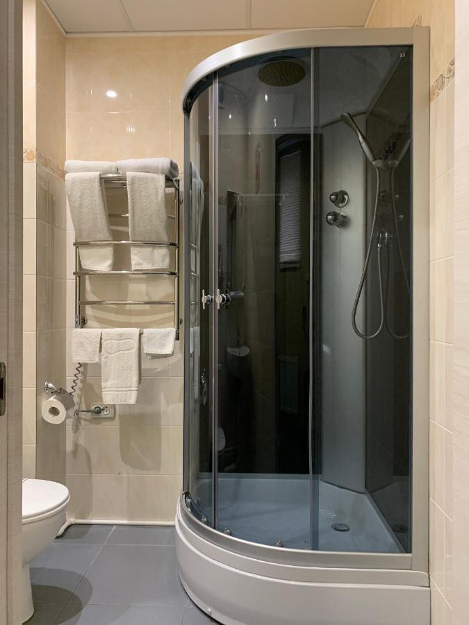 Viktoria Park Hotel Buča Esterno foto